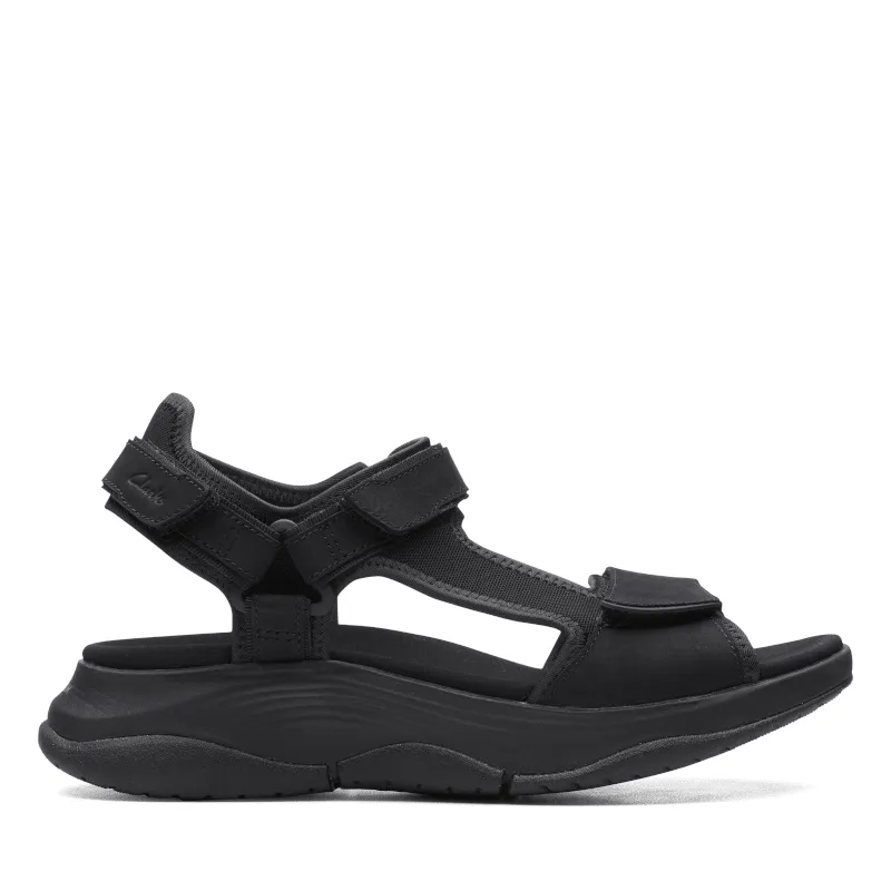 Women’s Clarks Wave 2.0 Skip Sandal – Black