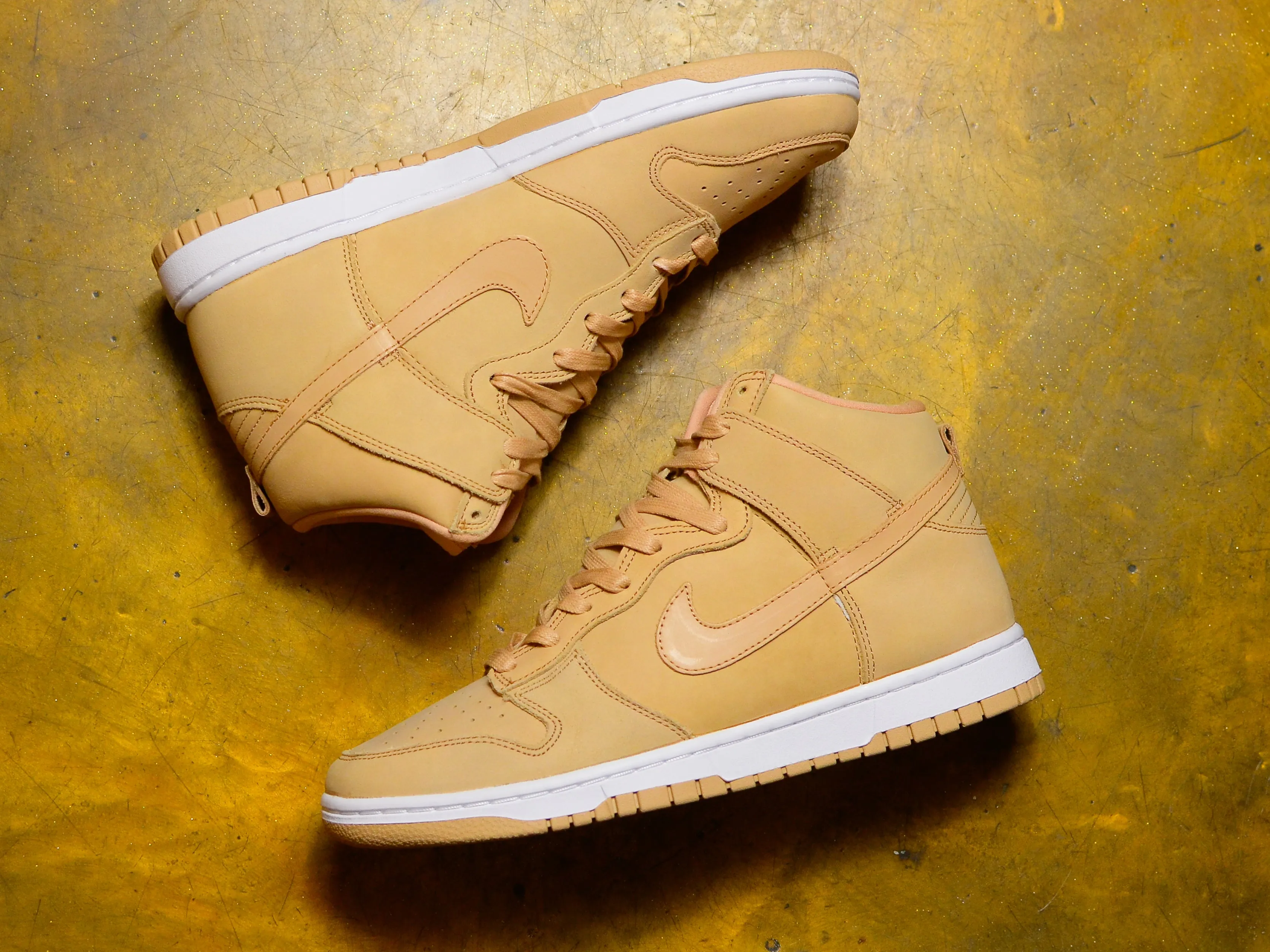 Women's Nike Dunk High Premium MF - Vachetta Tan / Vachetta Tan